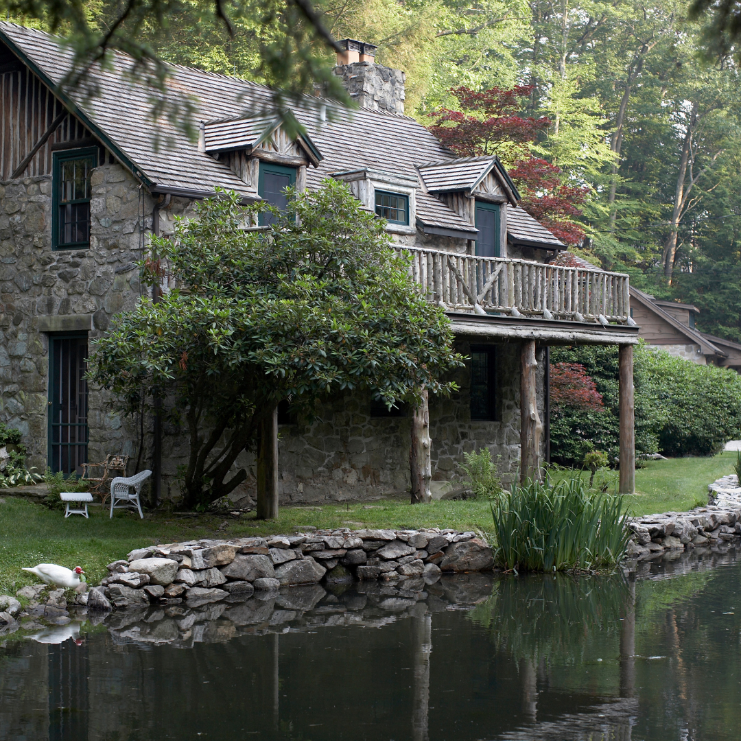 Lake Cottage