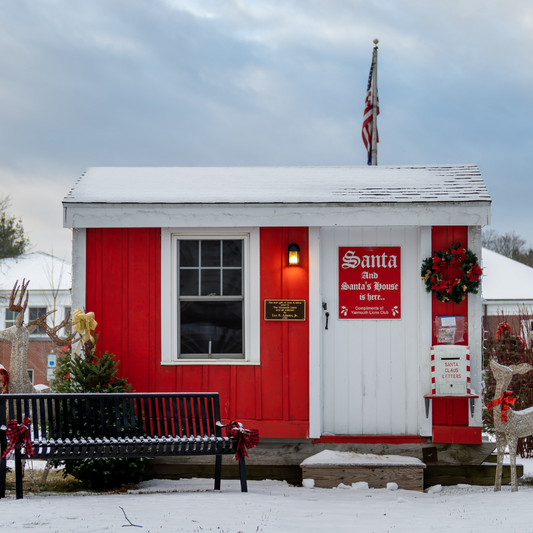Santa's Workshop | Chestnut & Birch Type