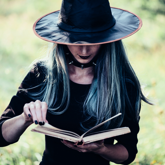Witching Hour | Ghoul Friend Type