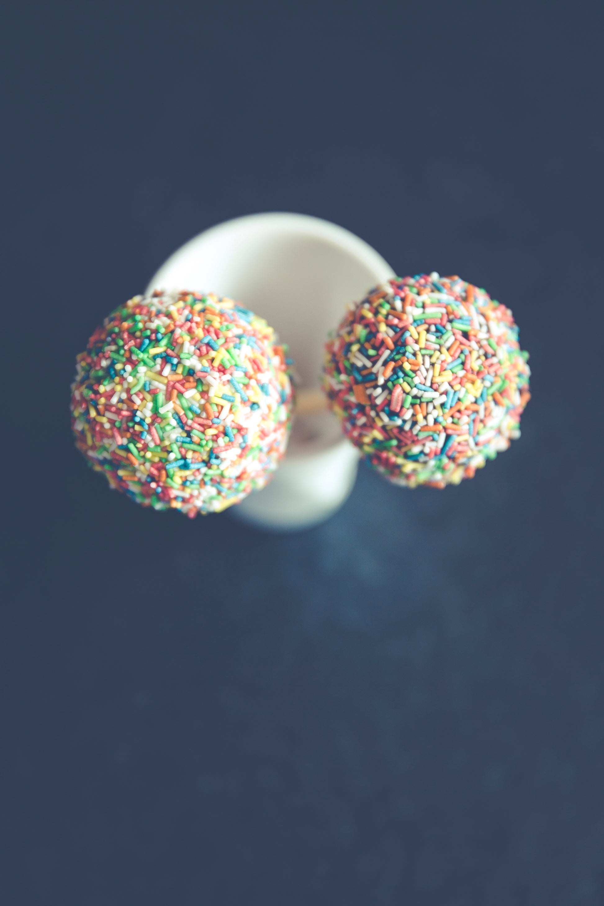 Vanilla Cake Pop | Frosted Cake Pop Type image 0